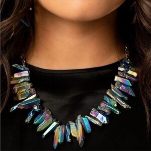 Stunning Paparazzi Charismatic Women’s Necklace Jewelry Set - Brand New